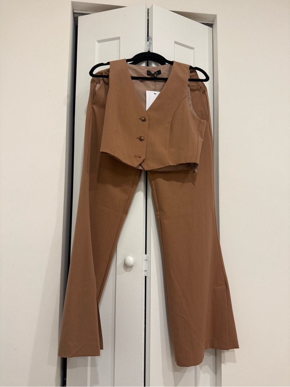 Aakaa Two-Piece Vest and Wide-Leg Pants Set - Brown